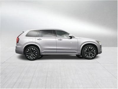 2026 Volvo XC90 B5 Plus