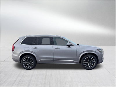 2026 Volvo XC90 B5 Plus