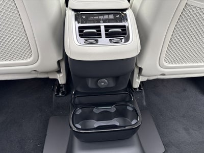 2026 Volvo XC90 B5 Ultra 6-Seater