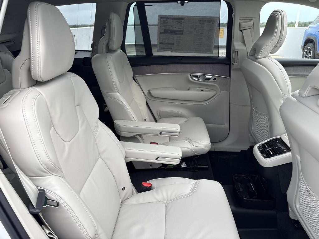 2026 Volvo XC90 B5 Ultra 6-Seater