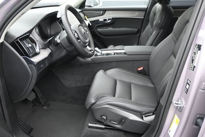 2026 Volvo XC90 B5 Ultra 6-Seater
