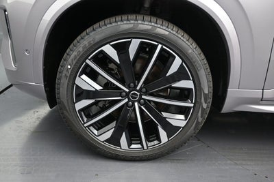 2026 Volvo XC90 B5 Ultra 6-Seater
