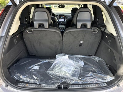 2026 Volvo XC90 B5 Ultra 6-Seater