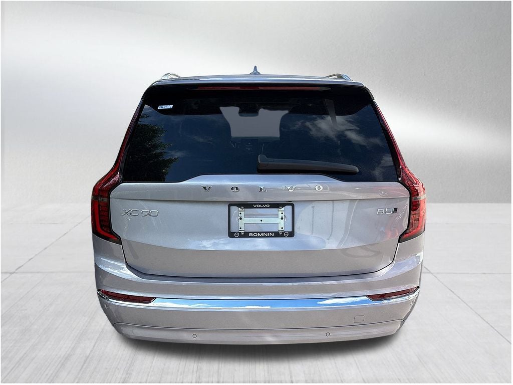 2026 Volvo XC90 B5 Ultra 6-Seater