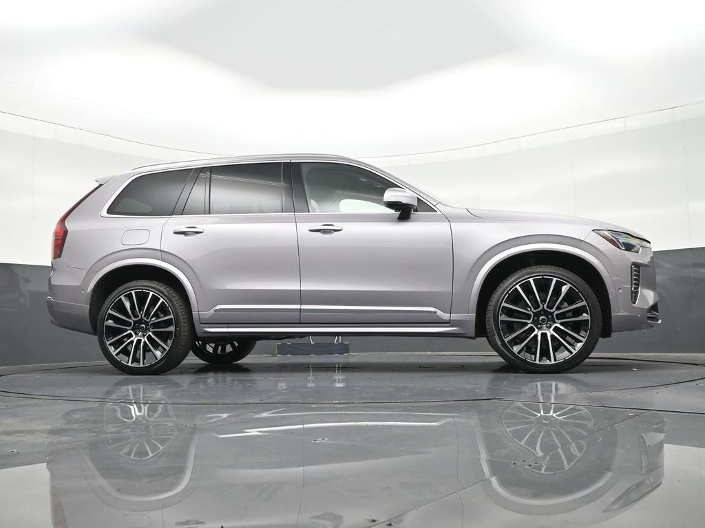 2026 Volvo XC90 B5 Plus