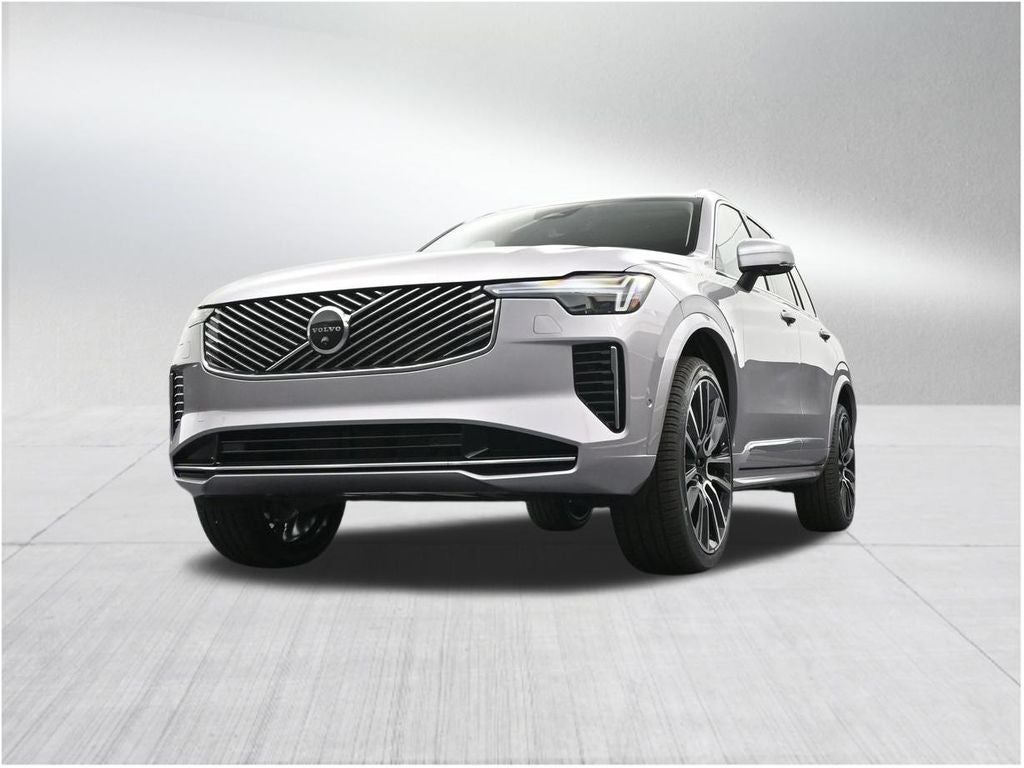 2026 Volvo XC90 B5 Plus