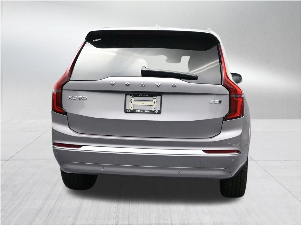 2026 Volvo XC90 B5 Plus