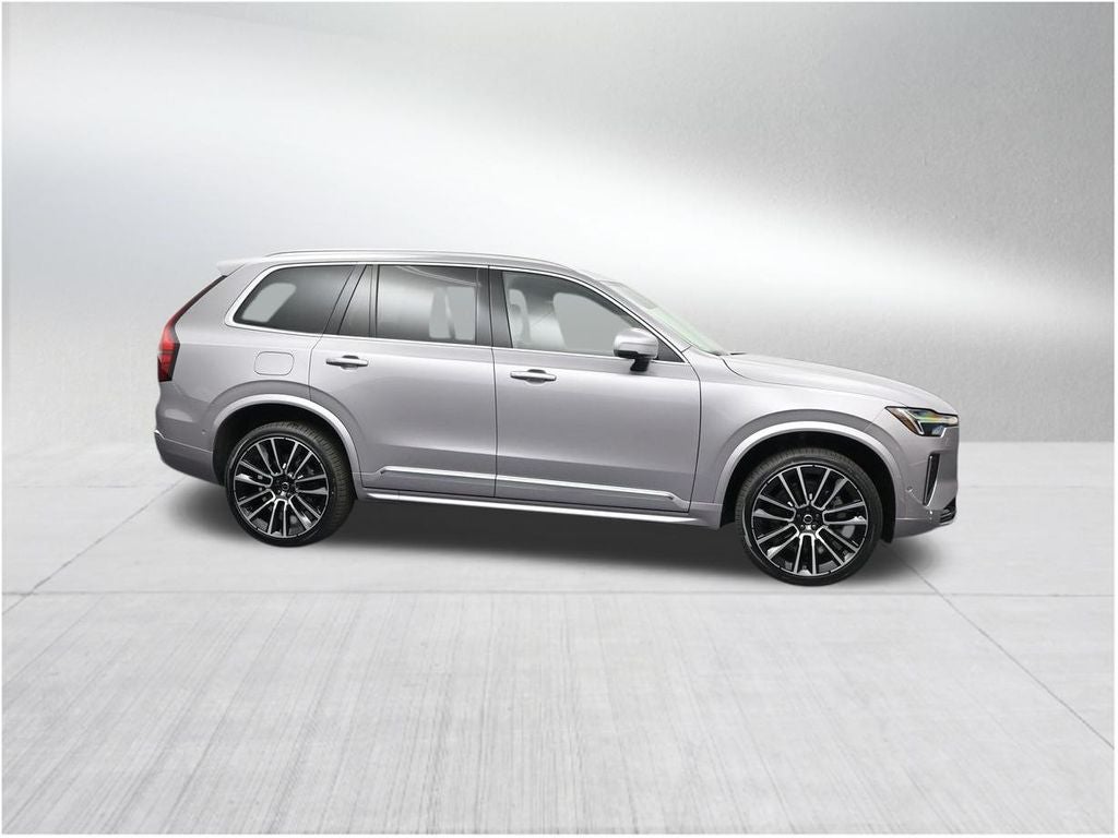2026 Volvo XC90 B5 Plus
