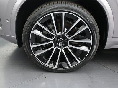 2026 Volvo XC90 B5 Plus