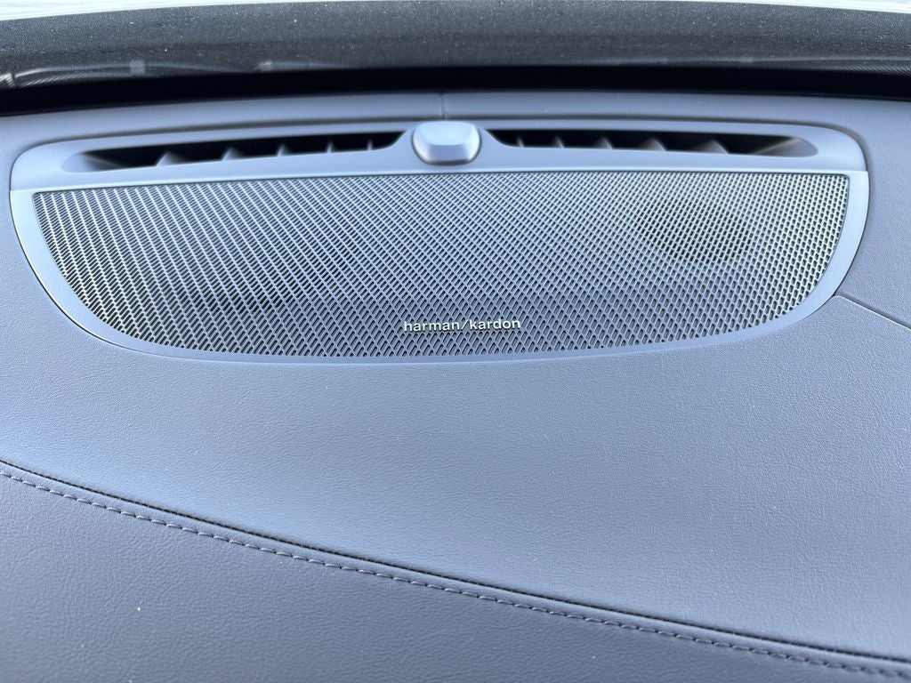 2026 Volvo XC90 B5 Plus