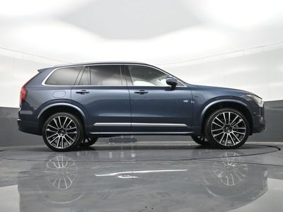 2026 Volvo XC90 B5 Plus