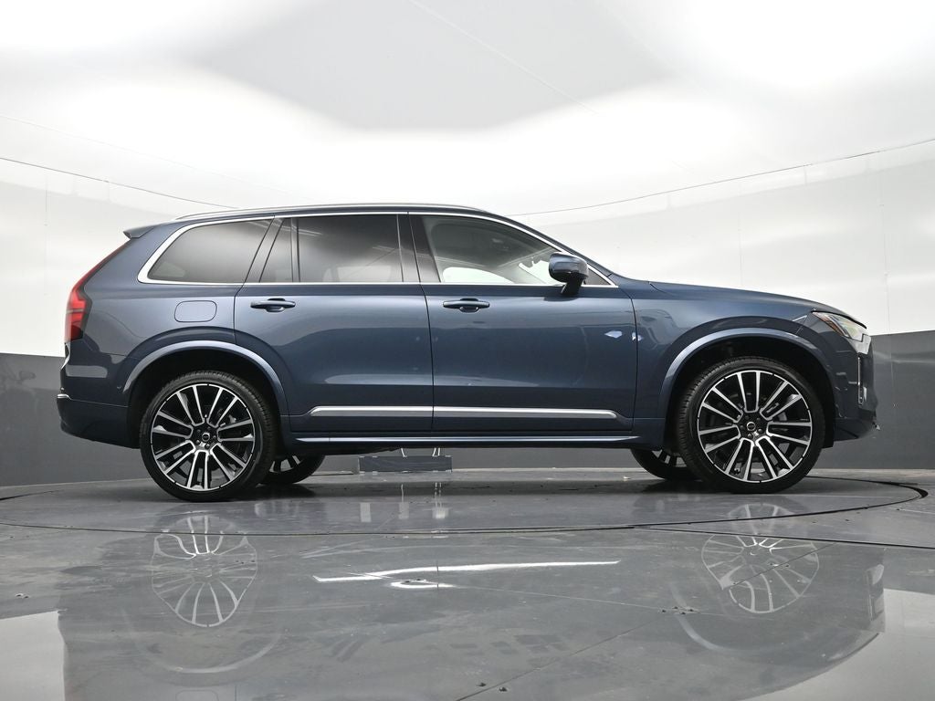 2026 Volvo XC90 B5 Plus