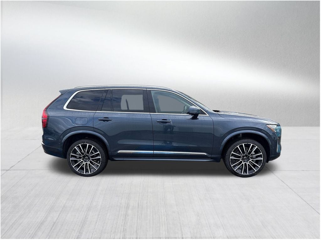 2026 Volvo XC90 B5 Plus