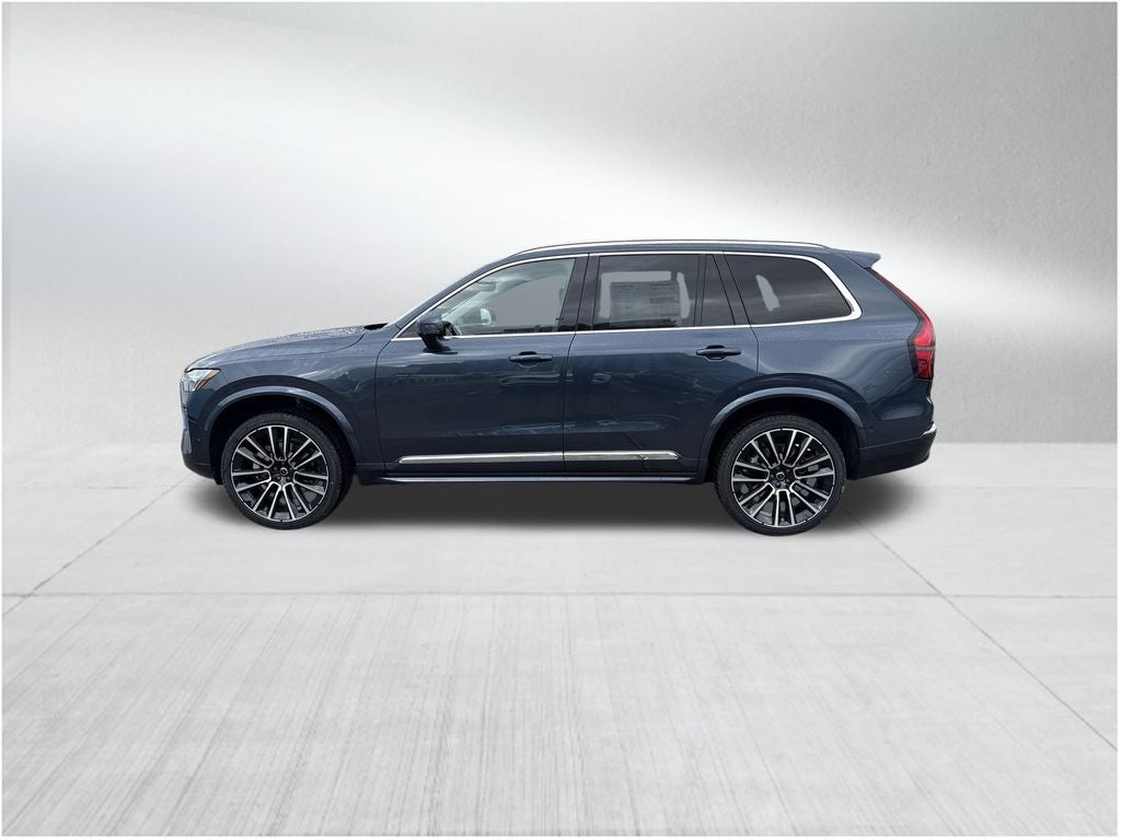 2026 Volvo XC90 B5 Plus