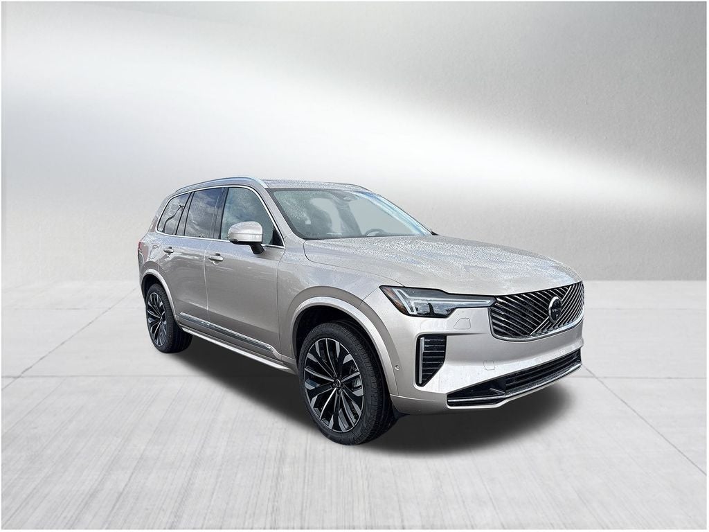 2026 Volvo XC90 B5 Plus