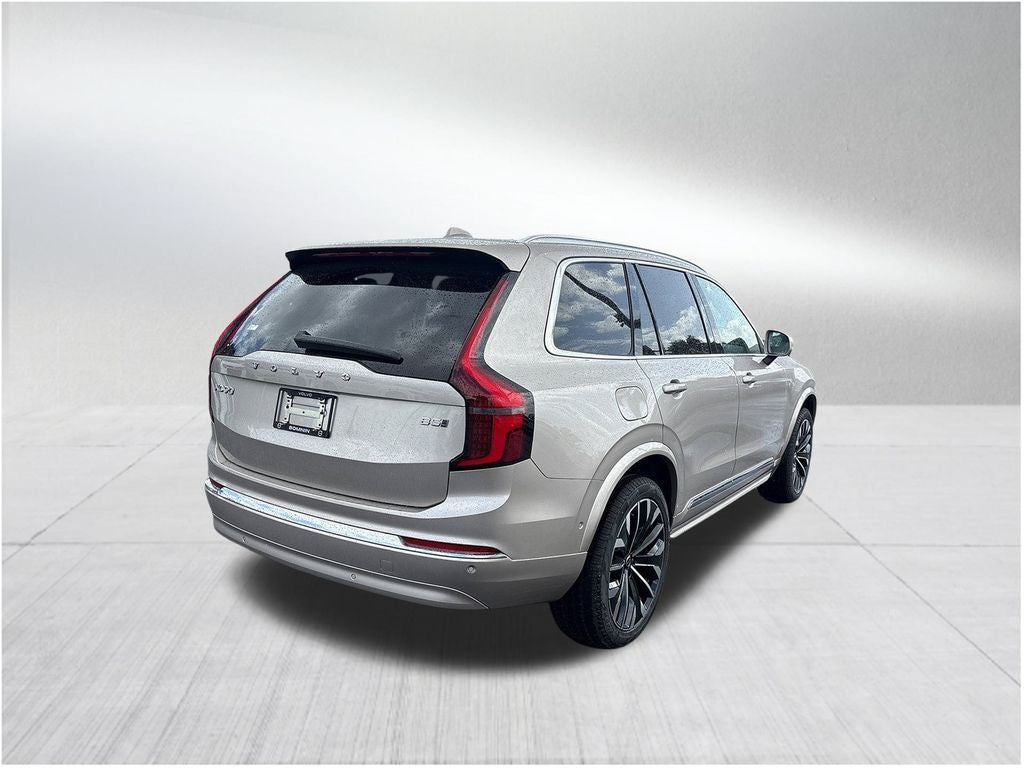 2026 Volvo XC90 B5 Plus