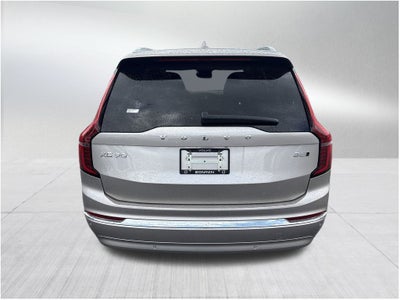 2026 Volvo XC90 B5 Plus