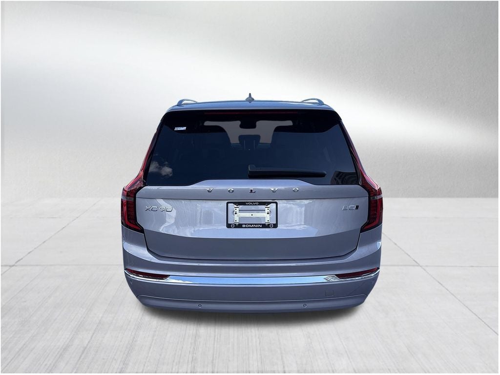 2026 Volvo XC90 B5 Plus