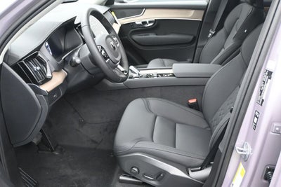 2026 Volvo XC90 B5 Plus