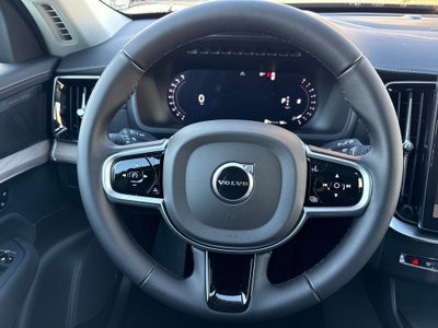 2026 Volvo XC90 B5 Plus