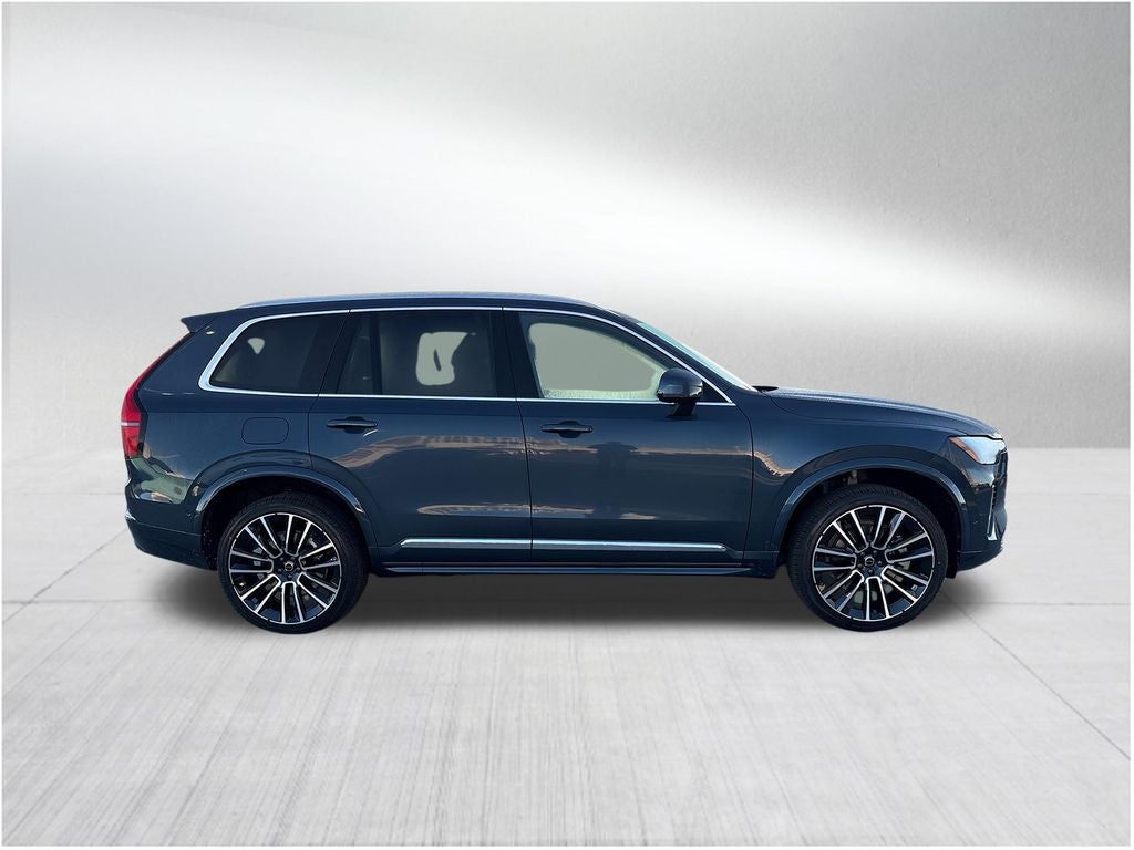 2026 Volvo XC90 B5 Plus