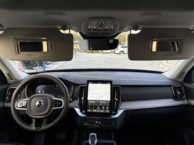 2026 Volvo XC90 B5 Plus