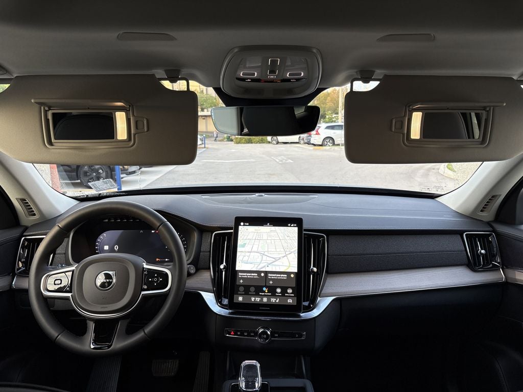 2026 Volvo XC90 B5 Plus