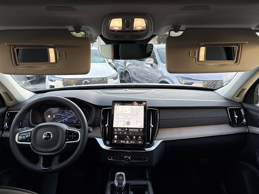 2026 Volvo XC90 B5 Plus