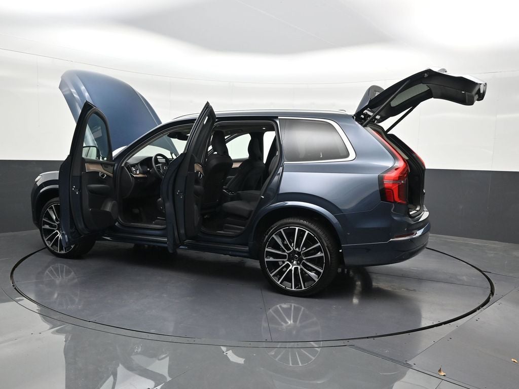 2026 Volvo XC90 B5 Plus