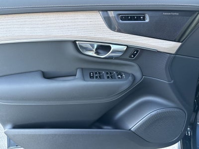 2026 Volvo XC90 B5 Plus