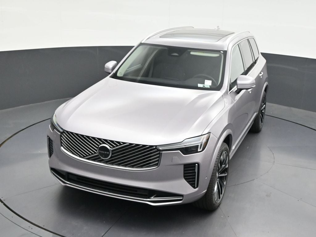 2026 Volvo XC90 B5 Plus