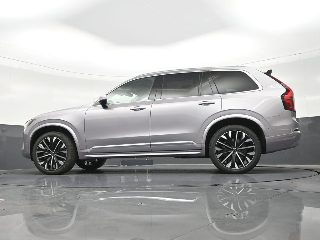 2026 Volvo XC90 B5 Plus