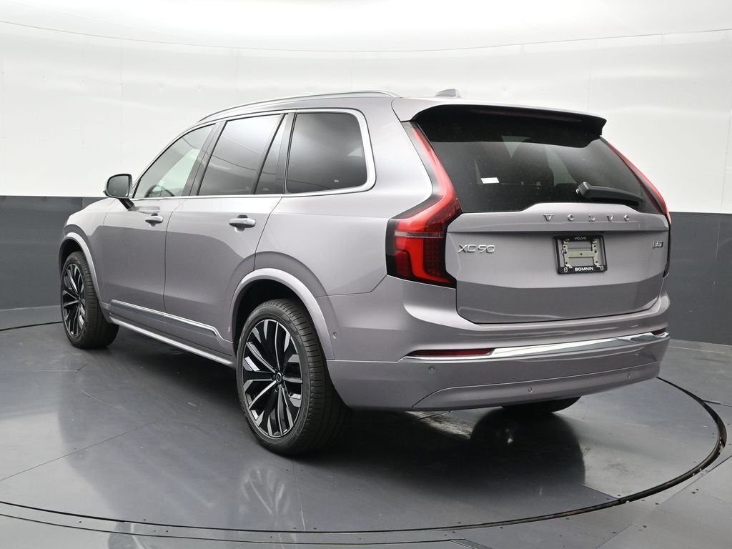 2026 Volvo XC90 B5 Plus