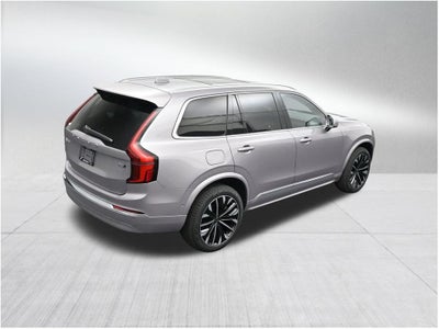 2026 Volvo XC90 B5 Plus