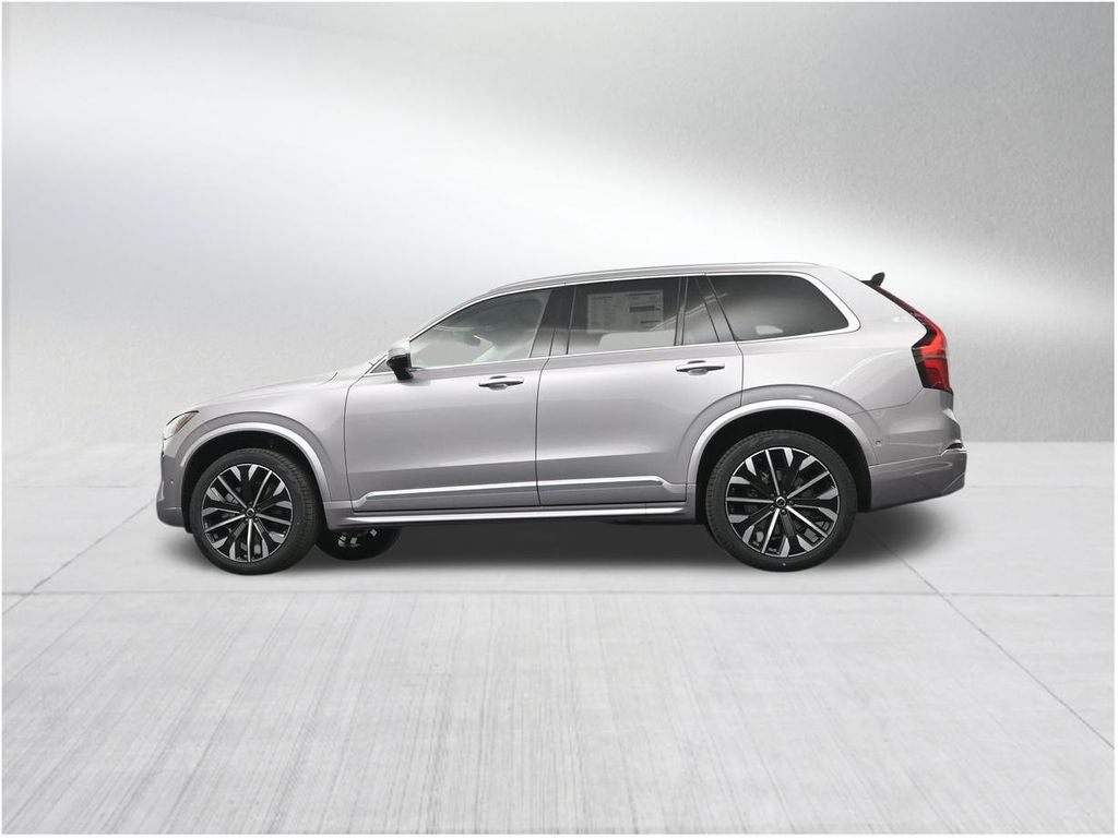 2026 Volvo XC90 B5 Plus