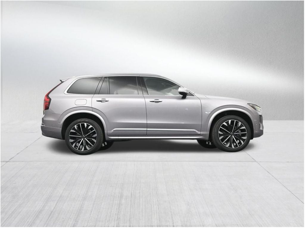 2026 Volvo XC90 B5 Plus