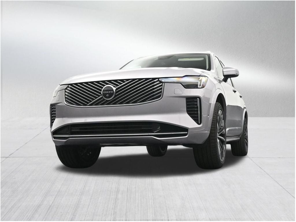 2026 Volvo XC90 B5 Plus