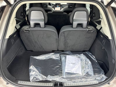 2026 Volvo XC90 B5 Plus