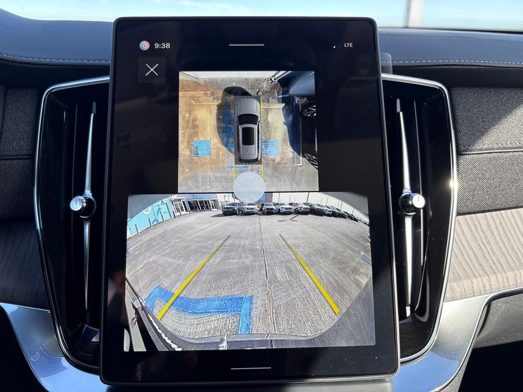 2026 Volvo XC90 B5 Ultra 7-Seater