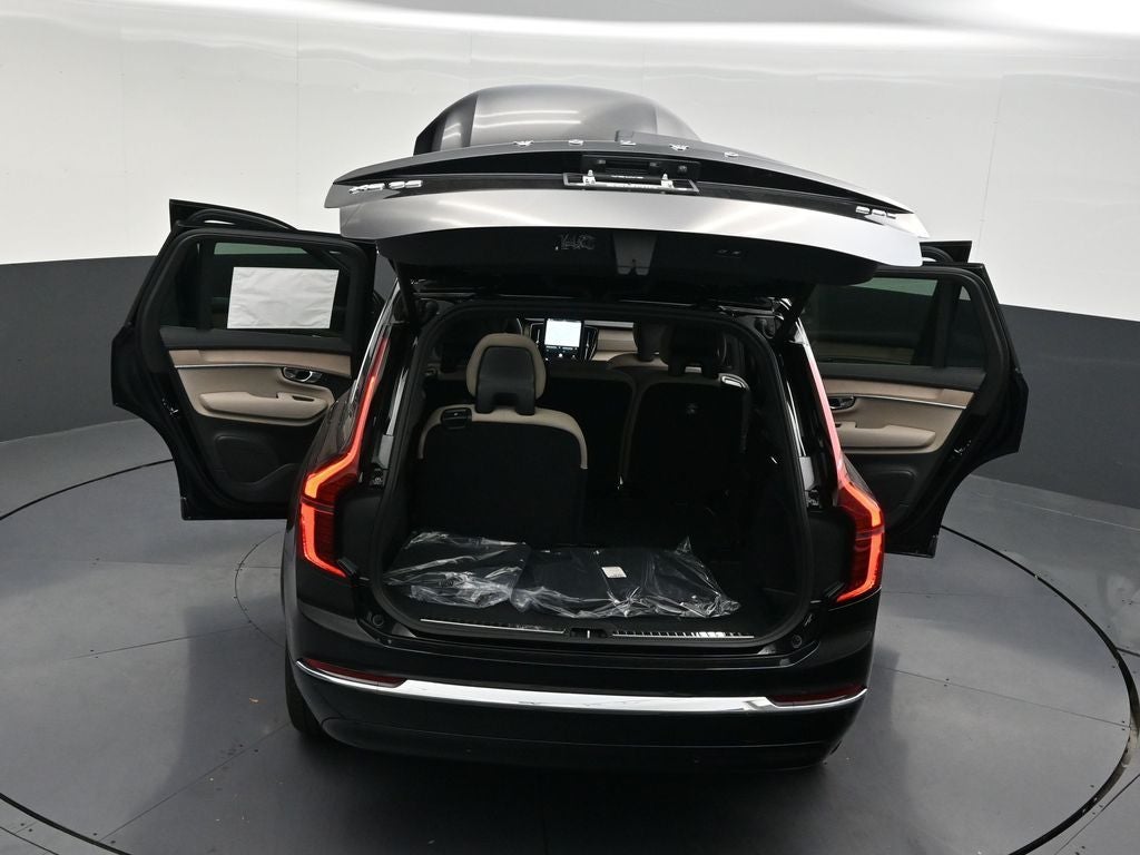 2026 Volvo XC90 B5 Core