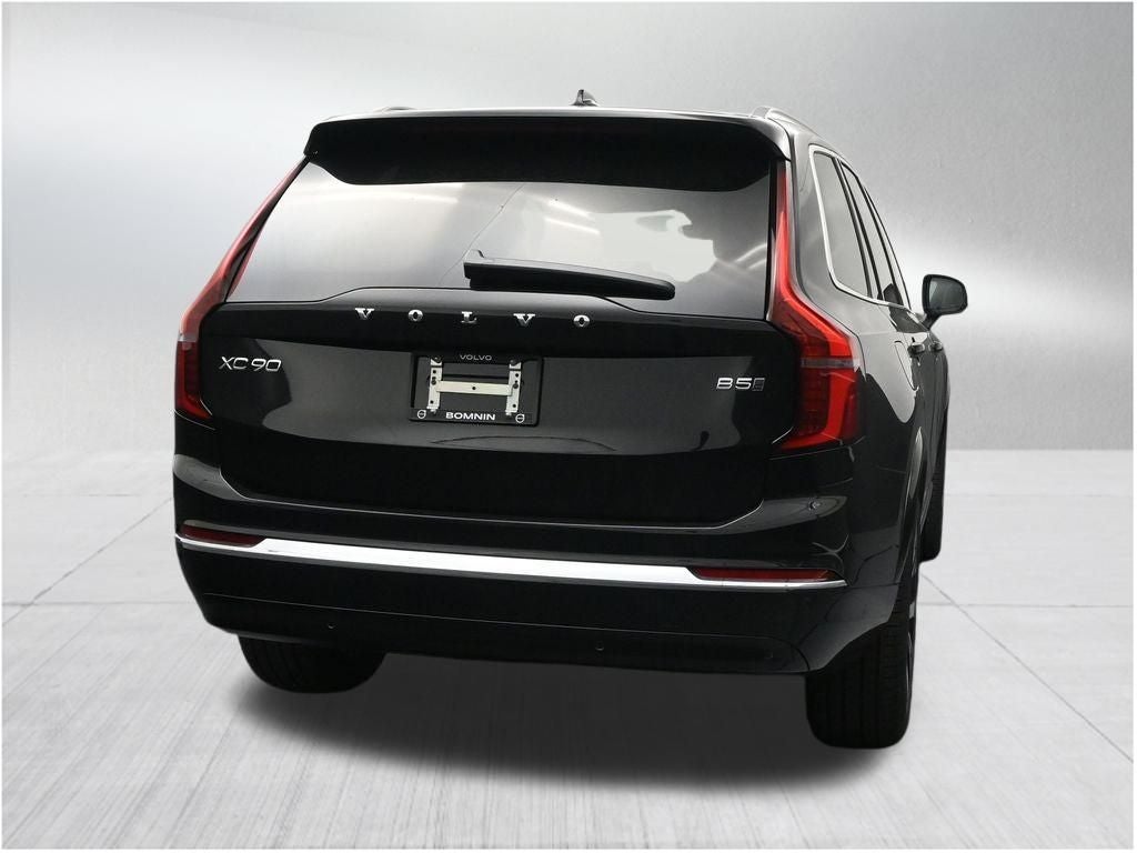 2026 Volvo XC90 B5 Core