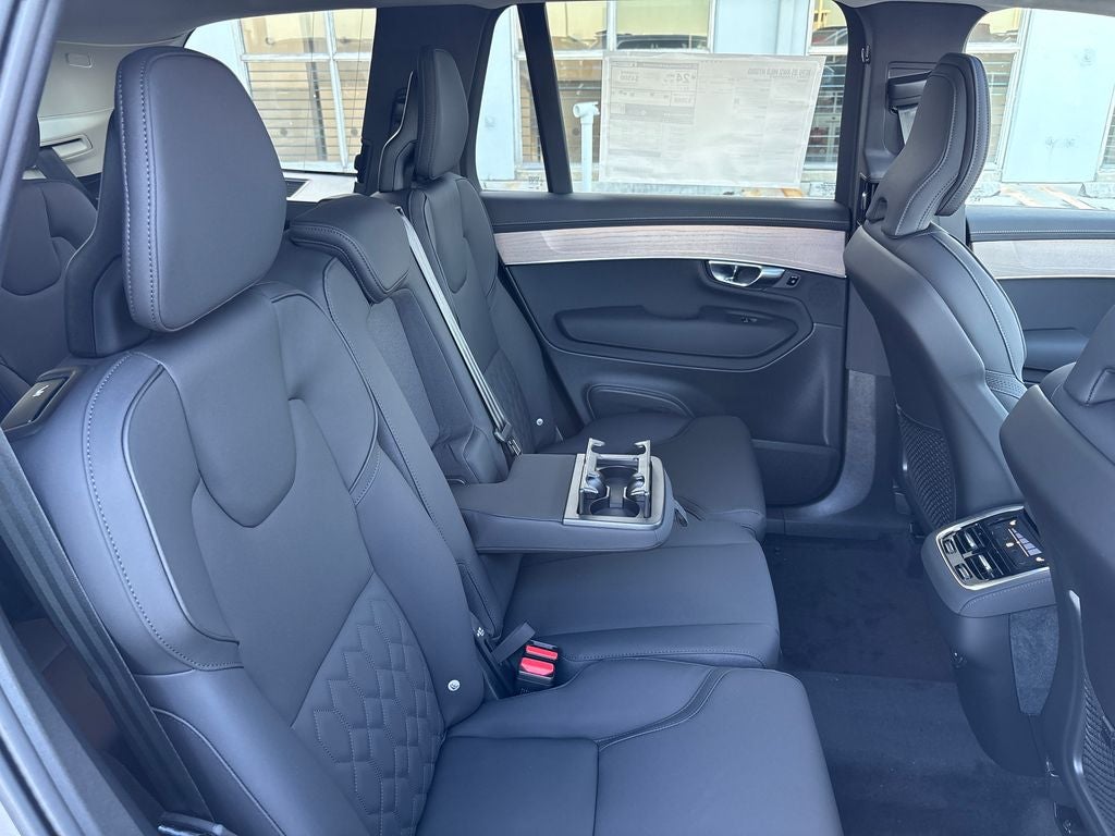 2026 Volvo XC90 B5 Core