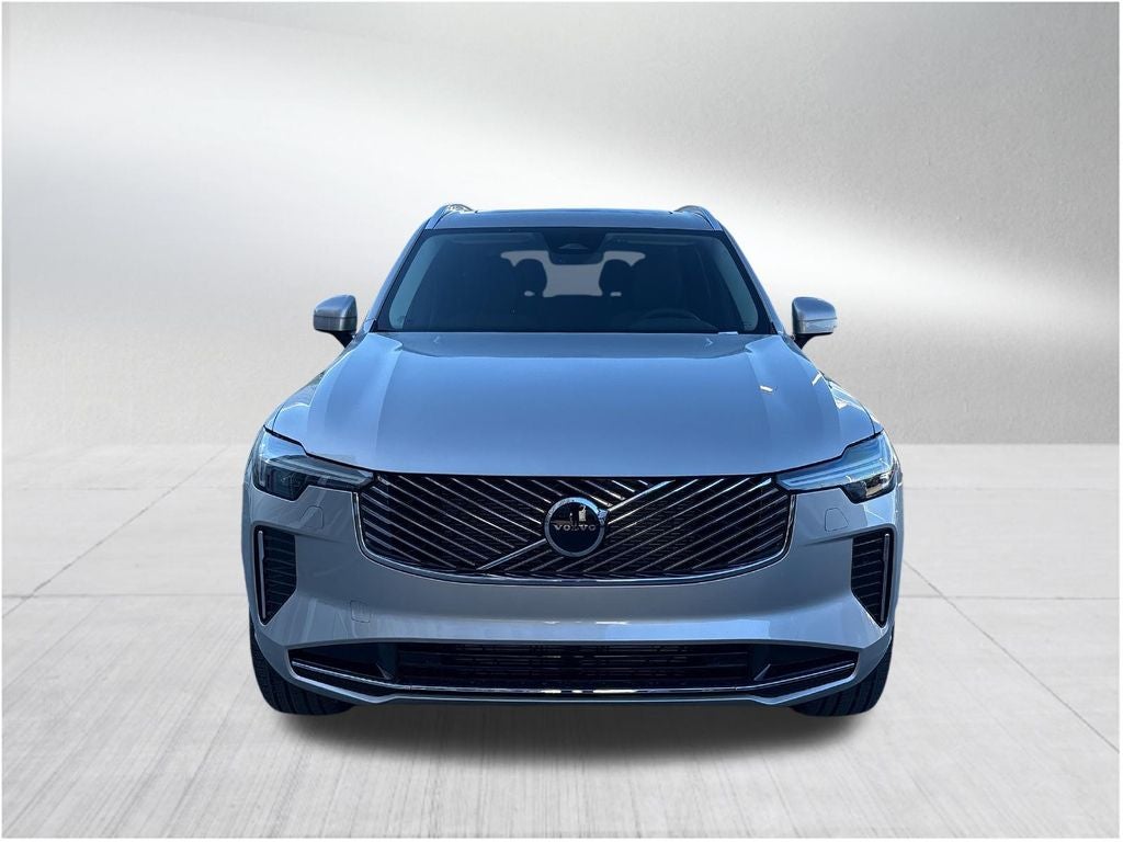 2026 Volvo XC90 B5 Core