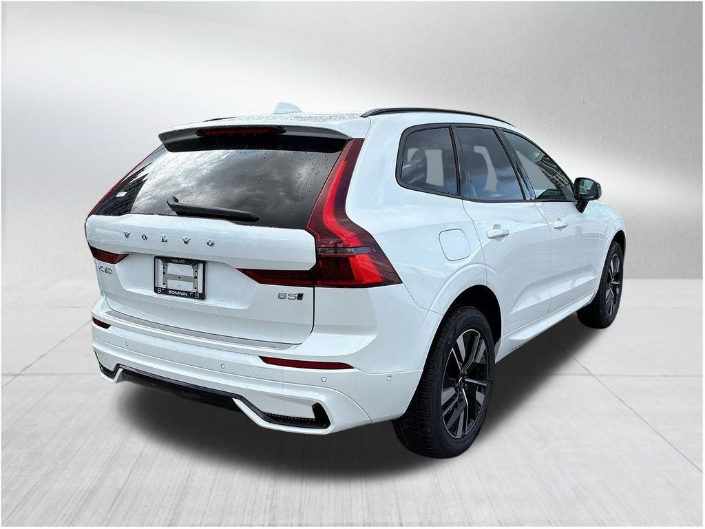 2026 Volvo XC60 B5 Plus
