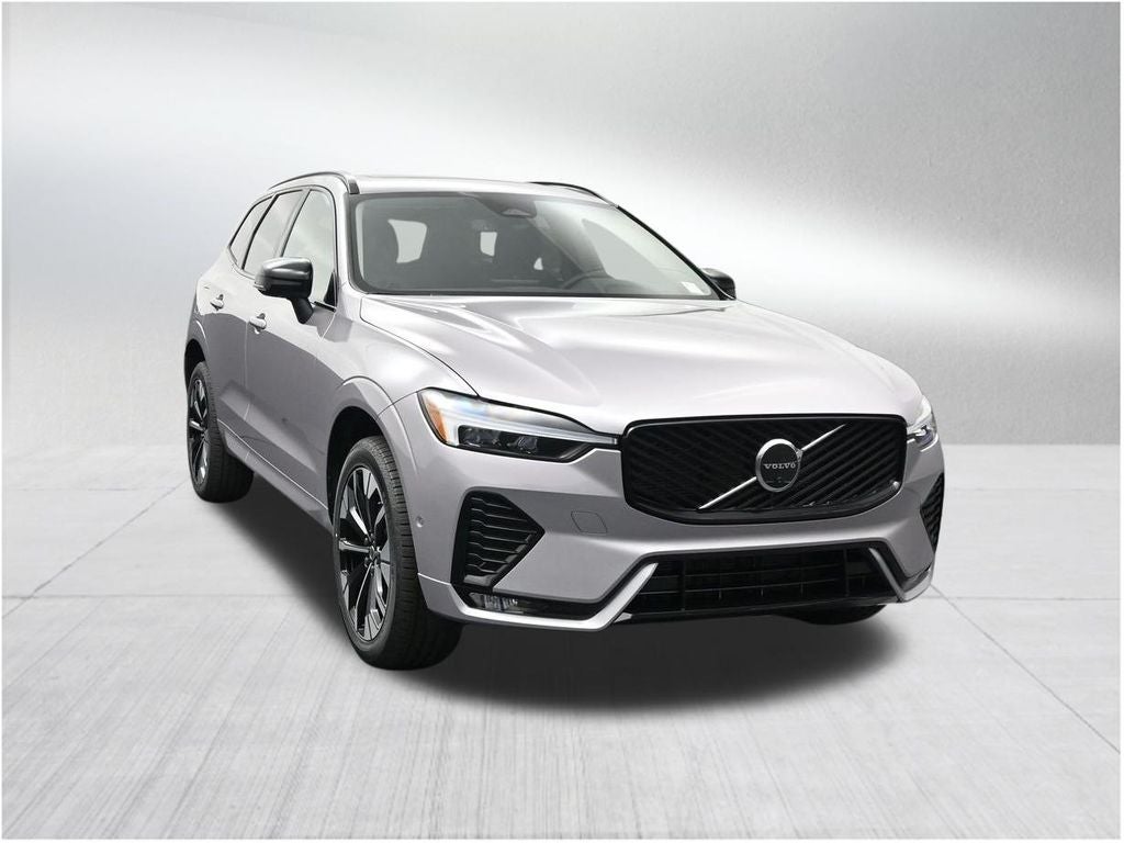 2026 Volvo XC60 B5 Plus