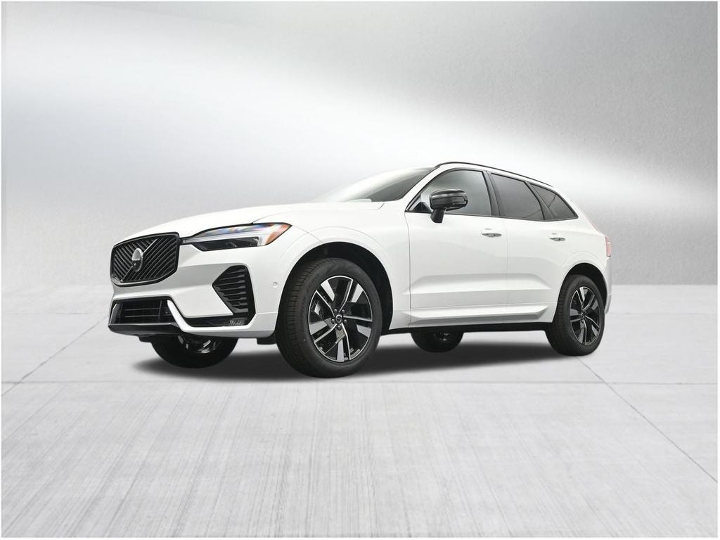 2026 Volvo XC60 B5 Plus