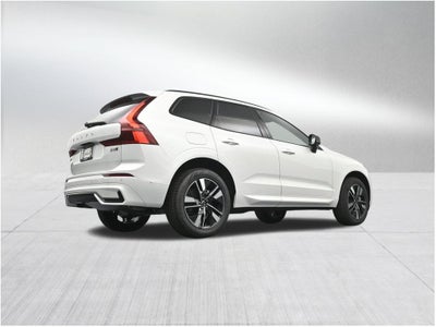 2026 Volvo XC60 B5 Plus