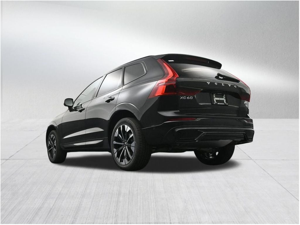 2026 Volvo XC60 B5 Plus