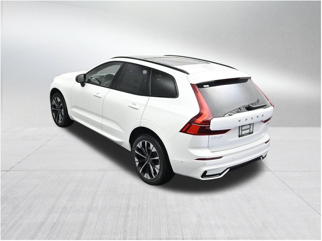 2026 Volvo XC60 B5 Plus