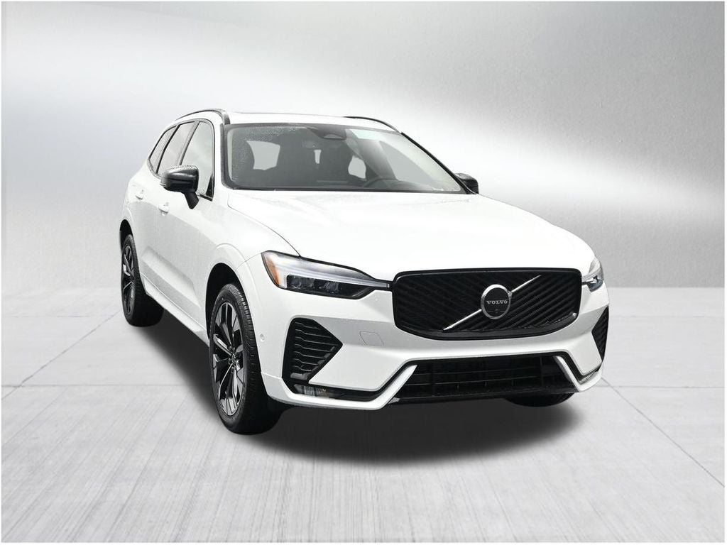 2026 Volvo XC60 B5 Plus
